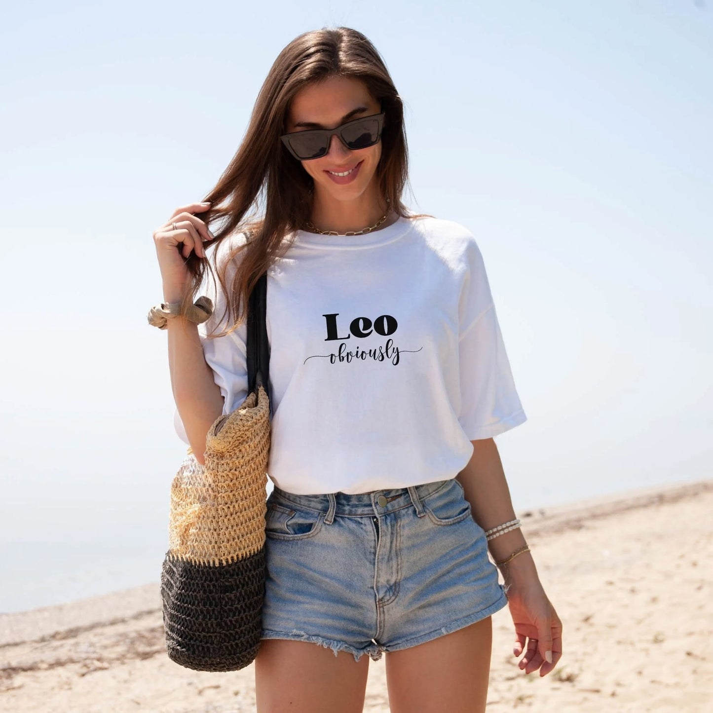 Tee Dozees "LEO OBVIOUSLY"